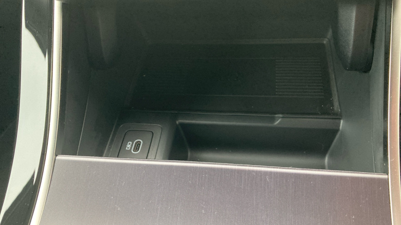 Land Rover Range Rover Evoque 1.5 P270e Dynamic SE 5dr Auto Hatchback